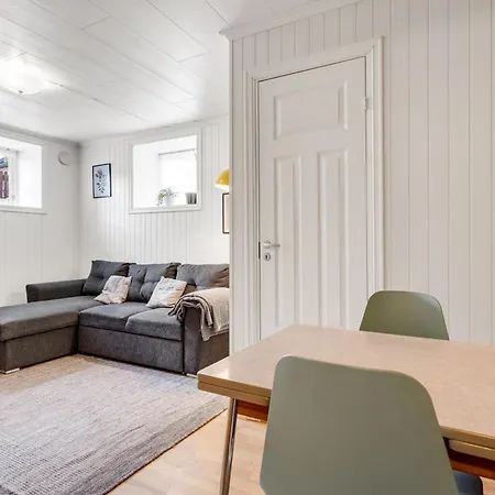 Charming Aurora Hideaway L Uptown *
