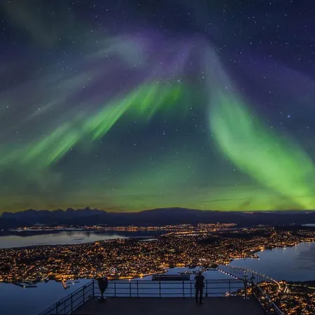 Charming Aurora Hideaway L Uptown Tromsø